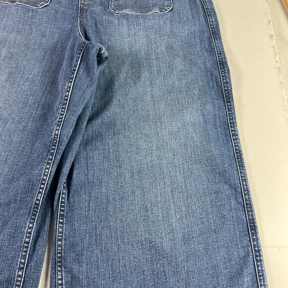 Spanx Jean Women 33x23* Cropped Wide Leg Patch Pockets Blue Stretch Denim Tag XL - Picture 3 of 16